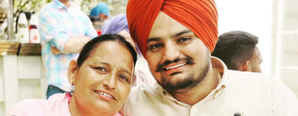 Late Singer Sidhu Moosewala’s Mother ‘NOT’ Pregnant Late Singer Sidhu Moosewala’s Mother ‘NOT’ Pregnant
