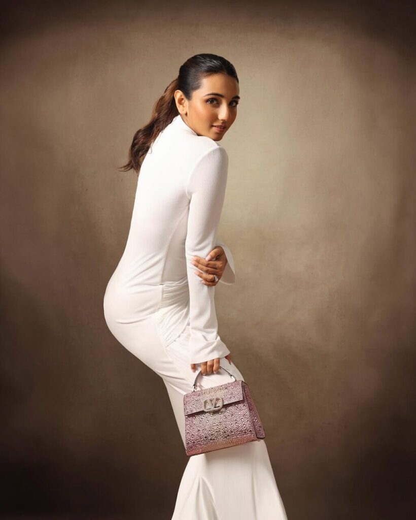 Masoom Minawala Masoom Minawala's Journey: From Fashion Blogger to Forbes 30 Under 30