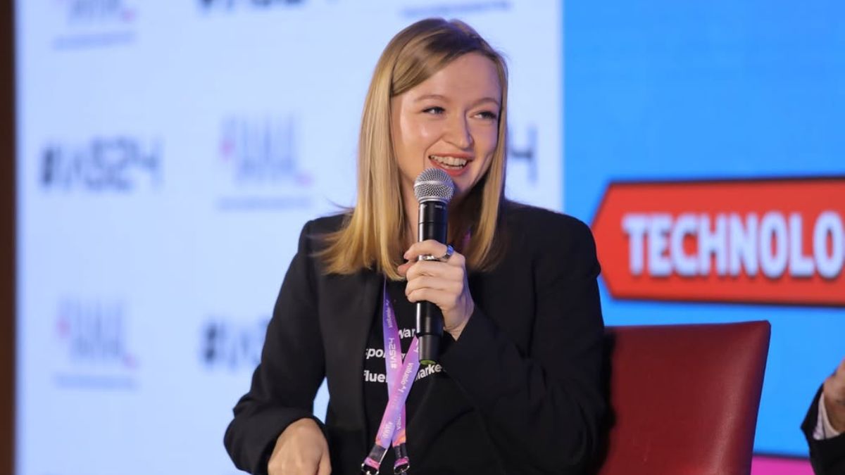 Viral Post by Creator Yulia Sparks Conversation on Indian Work Culture