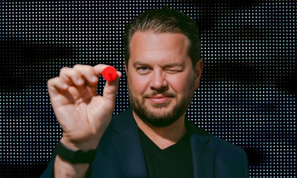 Should Social Media Be Banned for Kids Under 16? Pinterest CEO Sparks Global Debate