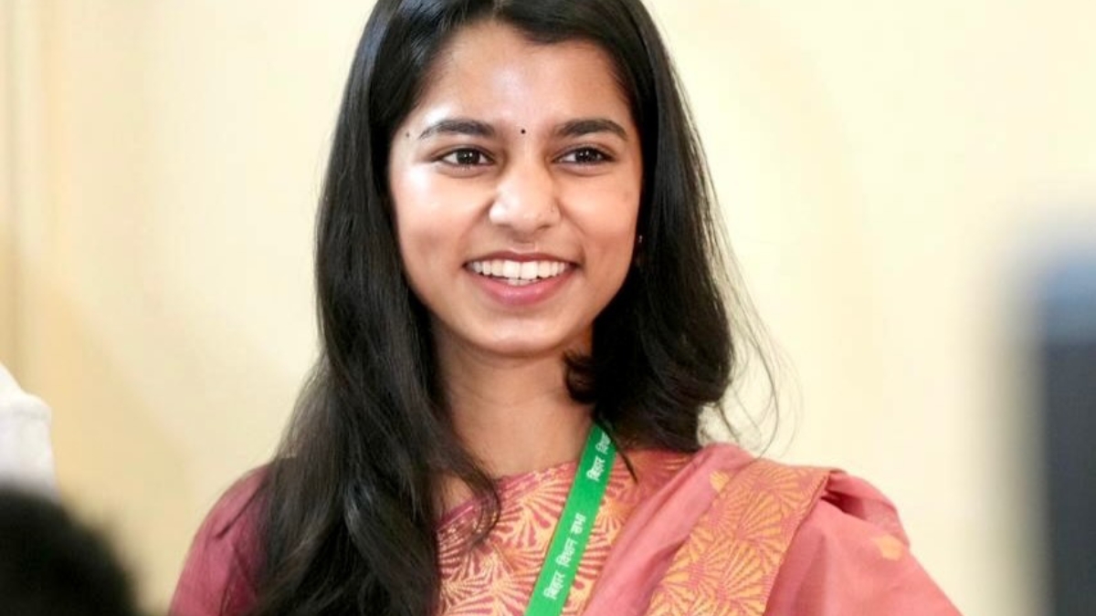 Maithili Thakur representing the shift from digital creator to political figure in India