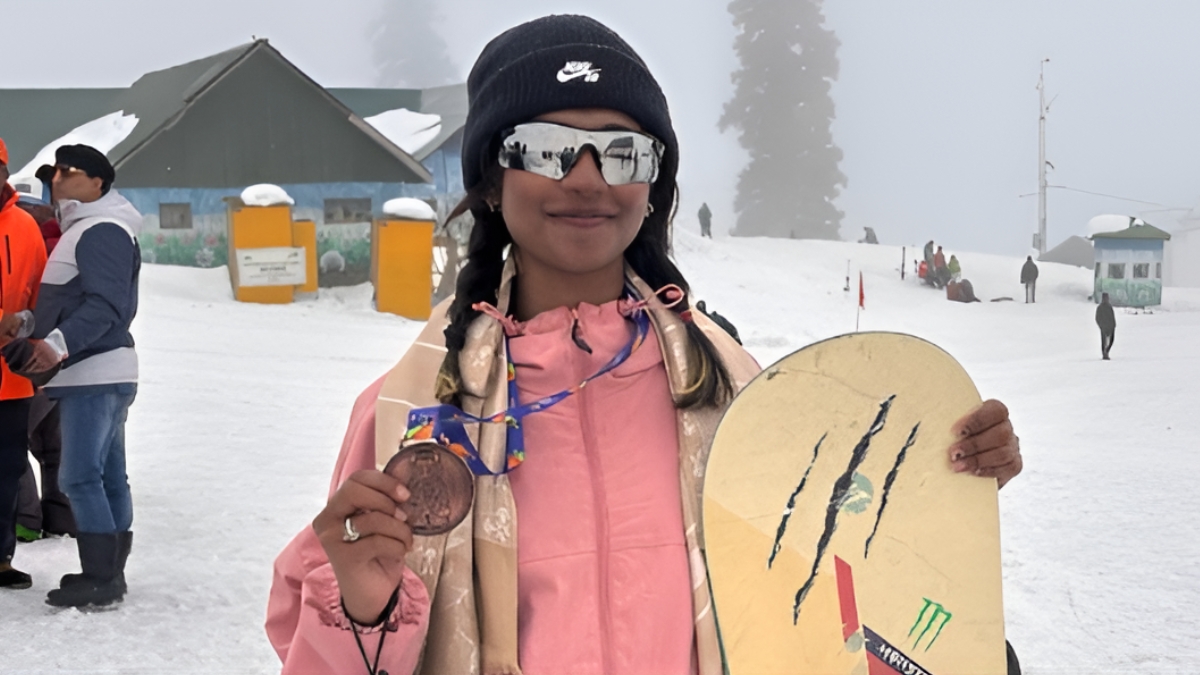 Urmila after winner the Bronze medal