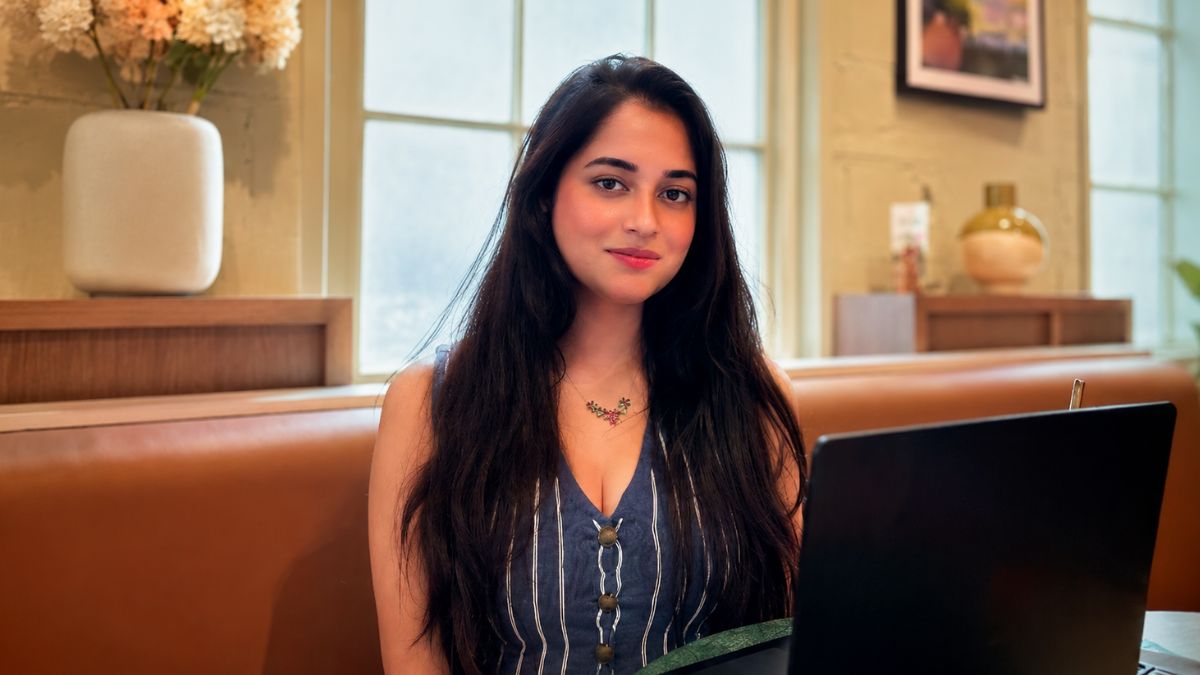 Aditi Mishra Is The Career Creator Helping Thousands Earn More, Negotiate Better, And Navigate Tech Careers