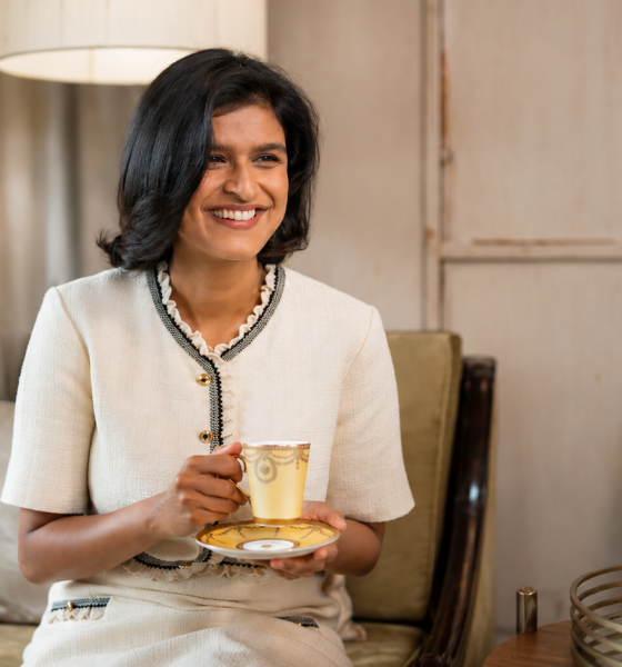 The Foodie Diaries' Ayushi Gupta Hits 900K Followers on Instagram
